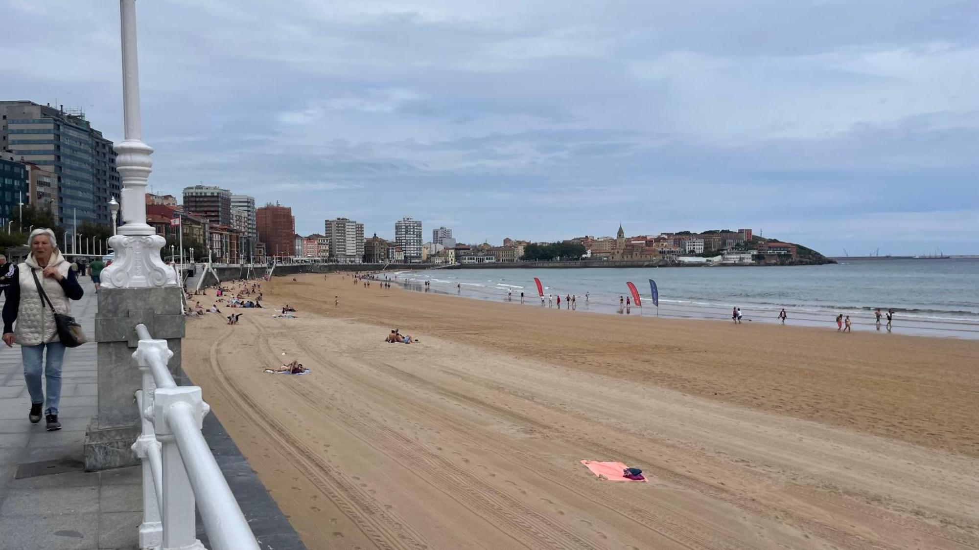 Apartamento Playa De Хихон Экстерьер фото